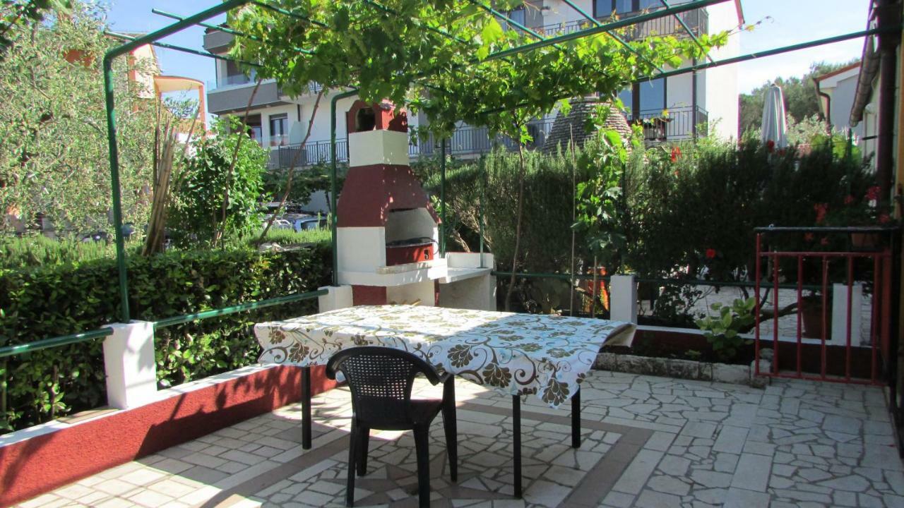 Apartmani Petunia فاجانا المظهر الخارجي الصورة