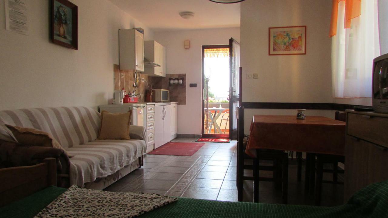 Apartmani Petunia فاجانا المظهر الخارجي الصورة