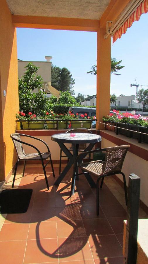 Apartmani Petunia فاجانا المظهر الخارجي الصورة