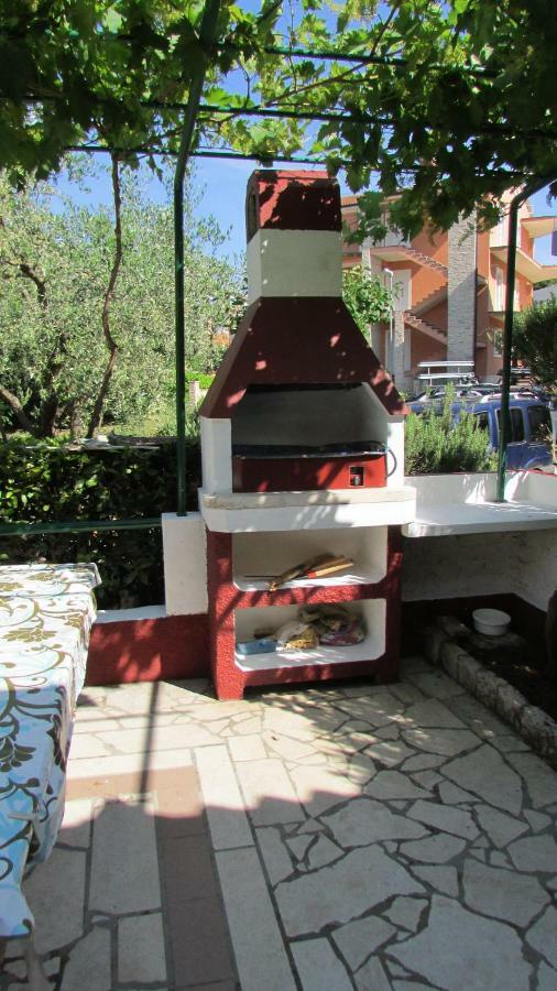 Apartmani Petunia فاجانا المظهر الخارجي الصورة